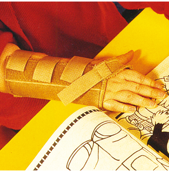 PEDIATRIC PALM BRACE