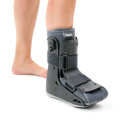 ΚΝΗΜΟΠΟΔΙΚΟΣ ΝΑΡΘΗΚΑΣ “TRAVERSE AIR WALKER SHORT” ASPEN	